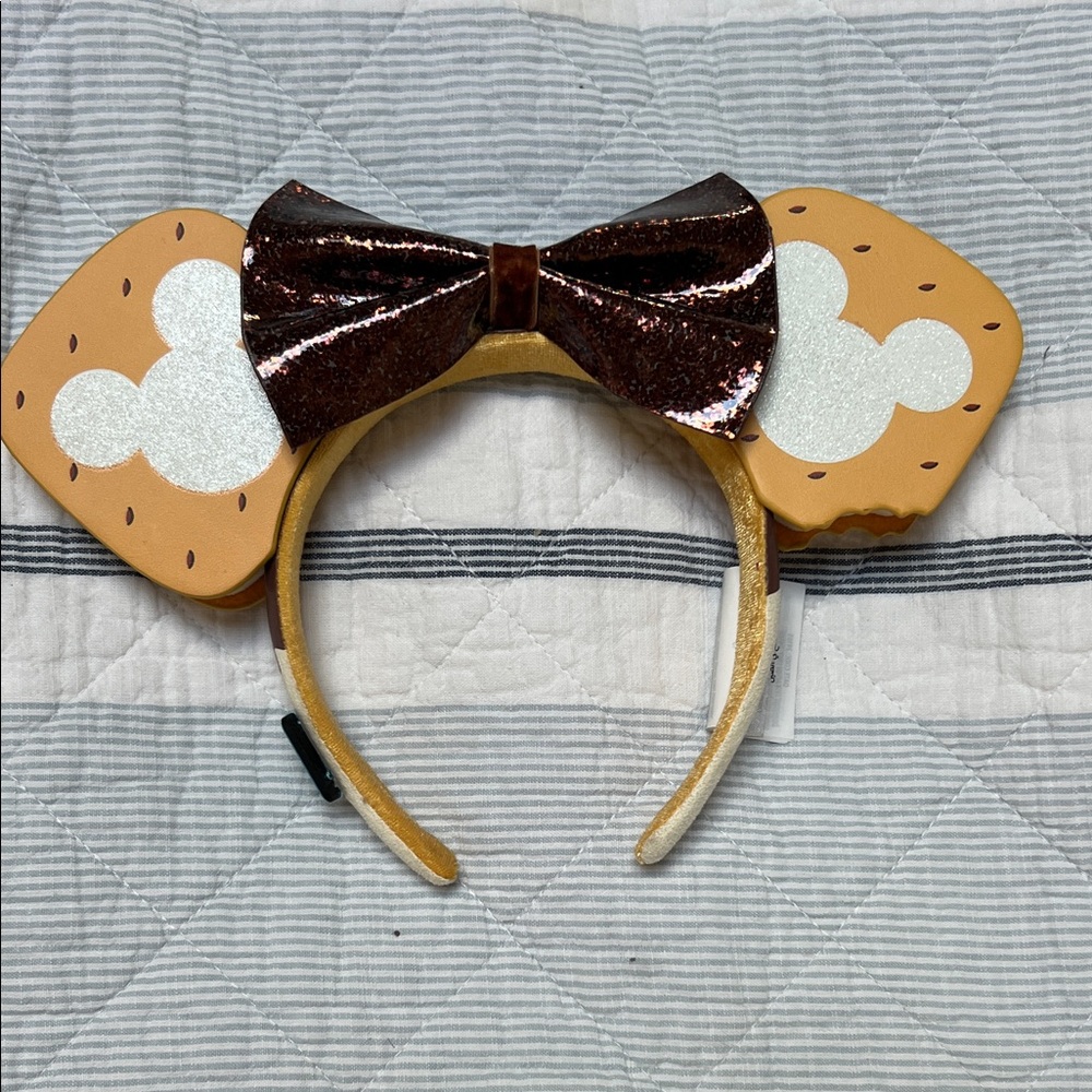 Disney Eats Ears